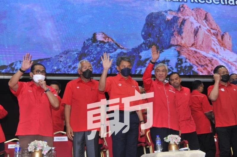 「還要等到什麼時候？」　扎希再施壓首相舉行大選