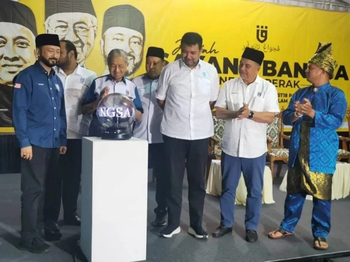 若納吉獲得特赦上陣大選　馬哈迪：人民會很失望