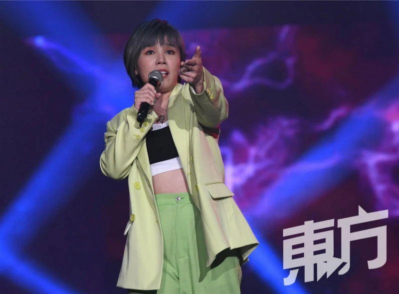 Rain來馬大方「脫了」秀腹肌　陳勢安李佳薇久違回家鄉獻唱