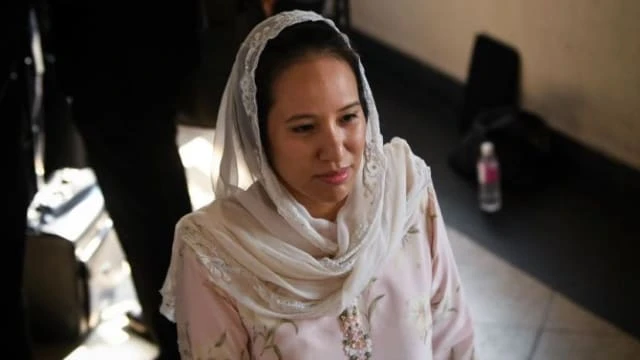 納吉入獄服刑 女兒聲淚俱下 誓為父爭鬥到底