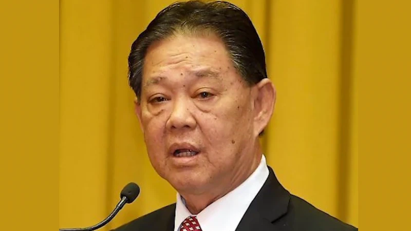 大馬前旅長1年2跳 」合法跳槽「加入全民黨