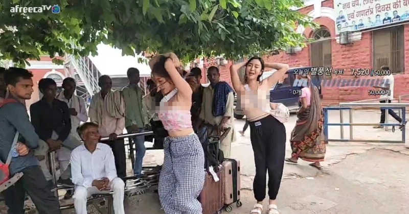 女主播穿著清涼…在印度大跳熱舞　觀眾捏一把冷汗