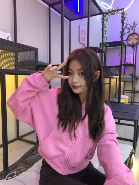 吳雨恩被封「小Jennie」遭攻擊　劉祺彬不介意為節目效果組CP