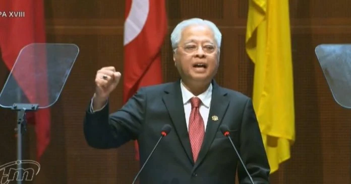 首相派糖果給公務員　6大宣布額外調薪及更多假期