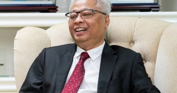 首相：我能體會到貧苦的艱辛