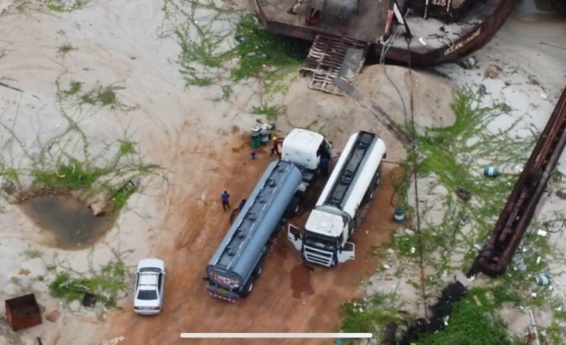 改裝駁船非法儲柴油　森甲海事機構捕7人助查