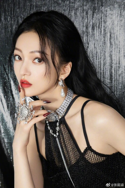 40歲張韶涵公開25年前舊照　五官「零變化」獲網民狂贊不會老