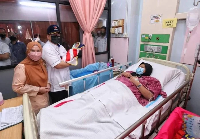 甲中央醫院迎來9名國慶寶寶