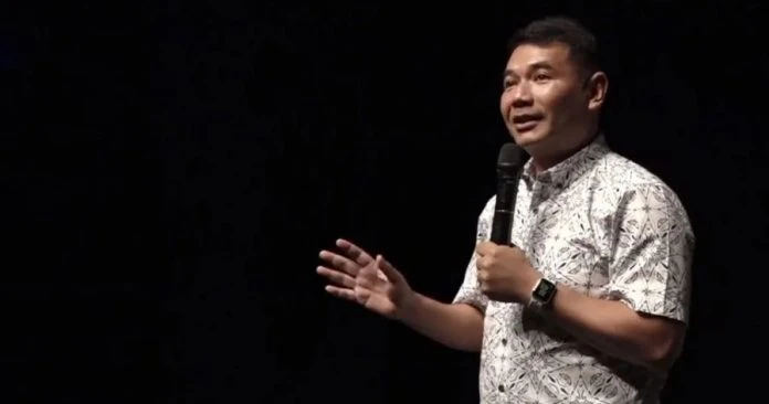 阿都拉迪夫向警方報案　拉菲茲:「他害怕上庭供證不敢起訴我」