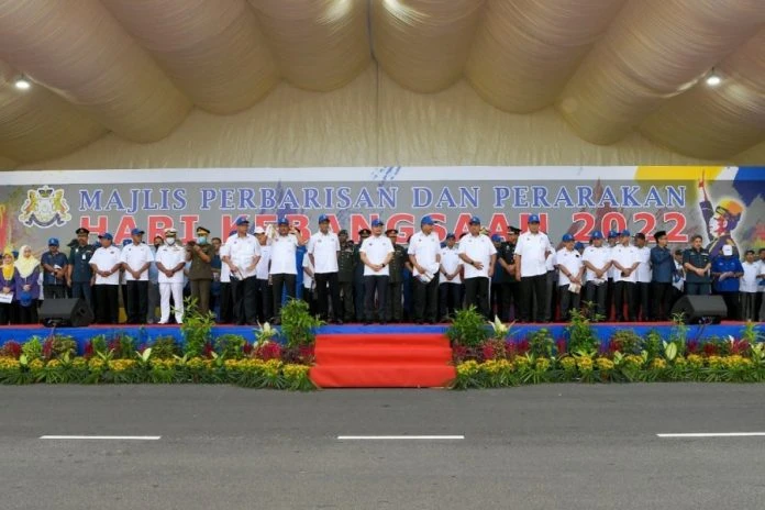 柔恢復國慶大遊行　蘇丹發圖祝賀