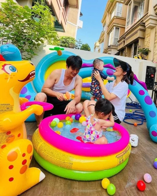 楊茜堯43歲生日　與老公羅子溢享受二人世界