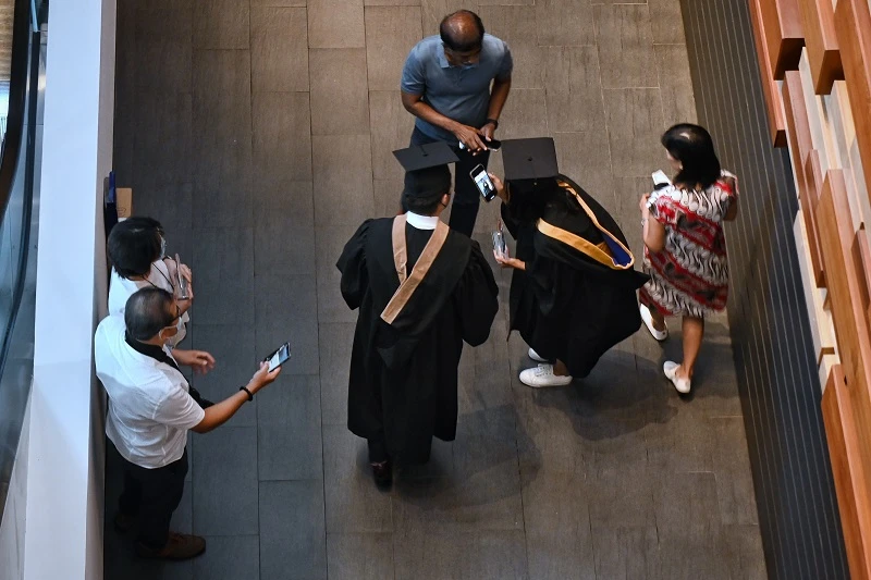 興趣能當飯吃？　調查：近半數Z世代想靠當網紅賺錢