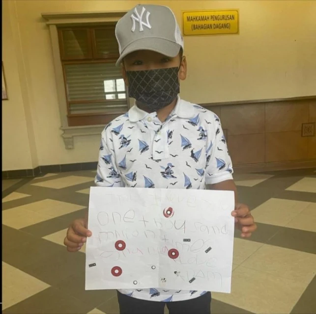 納吉外孫：「外公我很想你」