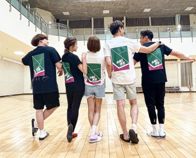 淚別艾成王瞳復工近況曝　謝佳見訂好機票準備返馬