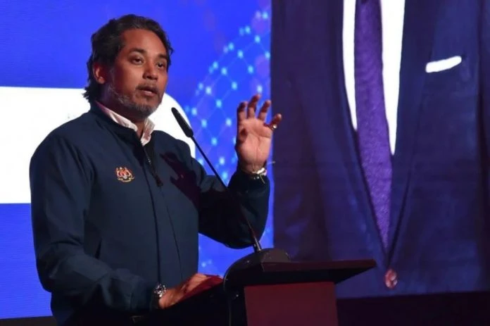 是否取消室內強制戴口罩　凱里：近期內決定