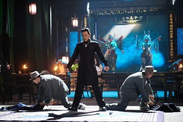 【披荊斬棘2】60歲杜德偉貼錢表演？重現20年前造型零變化