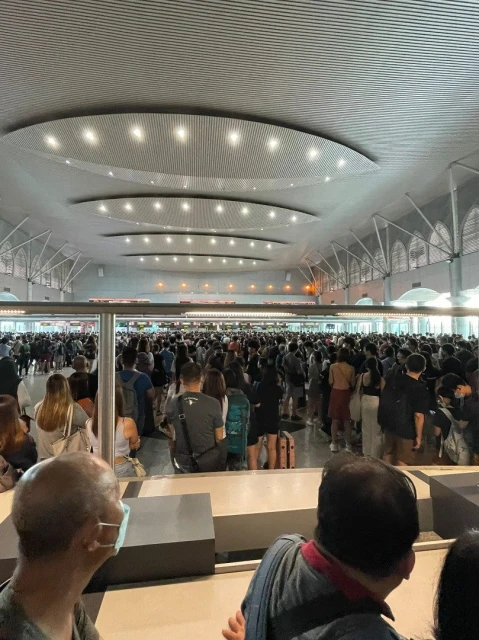 馬新學校假期再逢周末　網民申訴耗時7小時入境新山