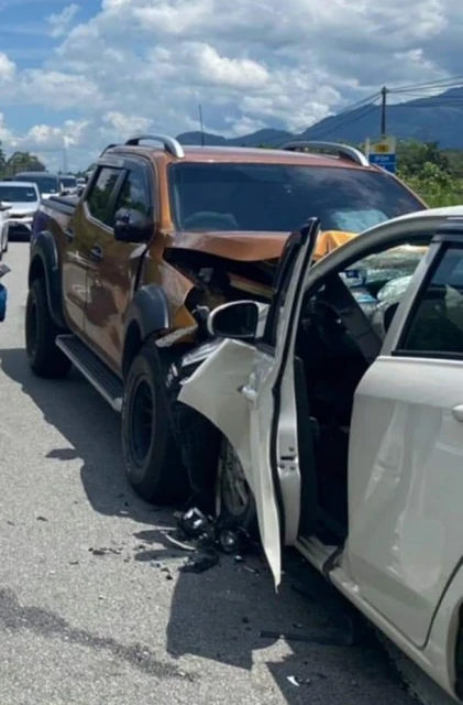 轎車駛入反車道　2車相撞1死6傷