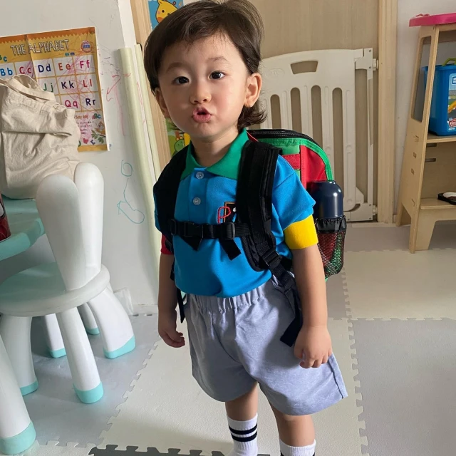 陳山聰棄名校讀隱世幼兒園　送兒子上學依依不捨