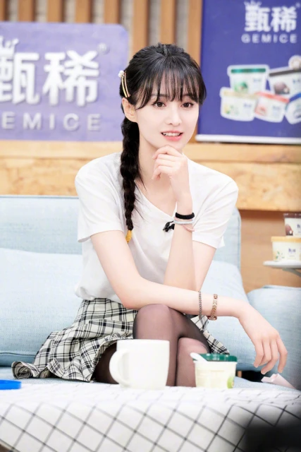 鄭爽被爆定居美國　「全家同框合照」動態被秒刪