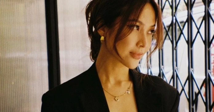 粉絲闖進辦公室拉屎還留內褲    大馬女網紅嚇壞急報警