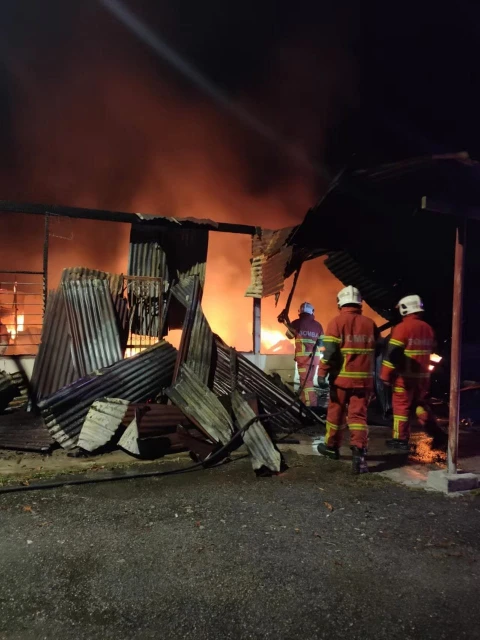 萬里望西區2木屋火患　一獨居老人不幸罹難