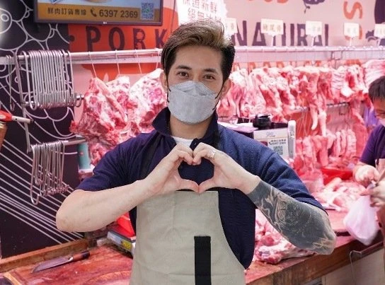 貌似郭富城MIRROR成員火速走紅　豬肉檔網紅除罩後星途完結