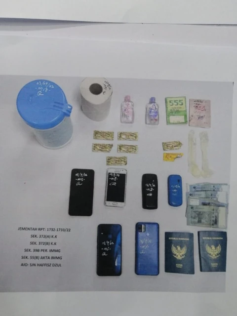 老膠工新村設淫窟　警突擊捕4男2女