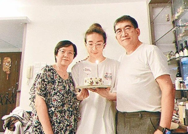 【MIRROR演唱會意外】阿Mo情況轉為嚴重　女友So Ching：相信有神跡