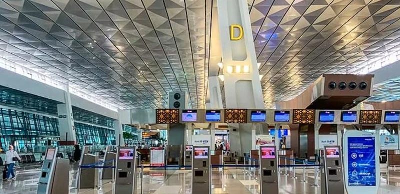 亞太區航空業復甦之際，仍面臨人手不足和飛機短缺