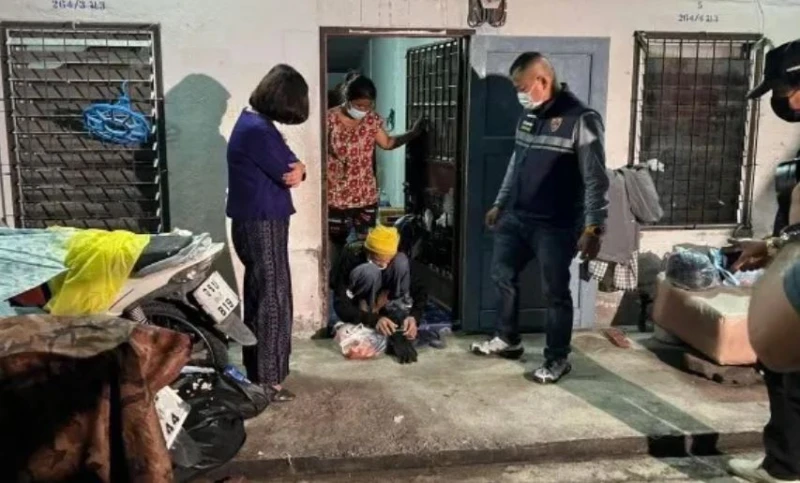 假扮駝背乞丐泰國行乞 柬埔寨大叔月入15萬泰銖