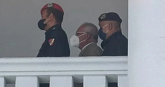 納吉2信用卡可刷300萬 曾在羅馬一天刷近10萬