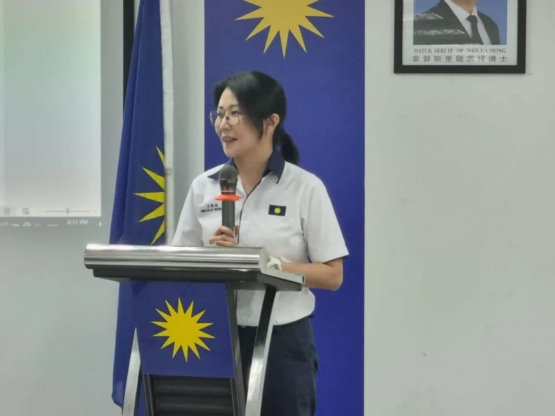 「火箭要選票時低聲下氣」 　陳德欽：過後就忘恩負義