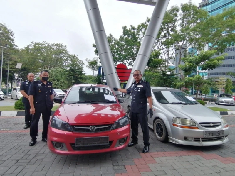 車后座被發現大麻　販毒夫妻落網