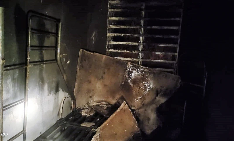 住家凌晨失火受困二樓　六旬男子疑吸入過多濃煙喪生