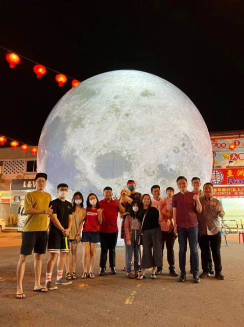 「最大月亮」靚麗登場和生園遊會 吸引網民打卡