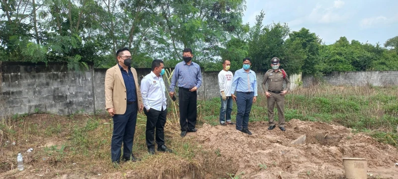 挖出高度腐爛遺體 魏振峰雙親失控灑淚