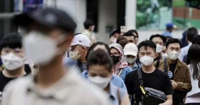 大馬購物中心協會樂見放寬口罩限制 建議餐飲業服務員戴口罩工作