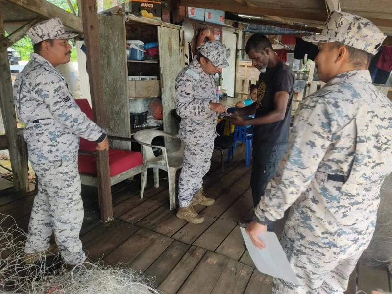 森基海事機構檢查沿海休閒船　充公2無准證船隻