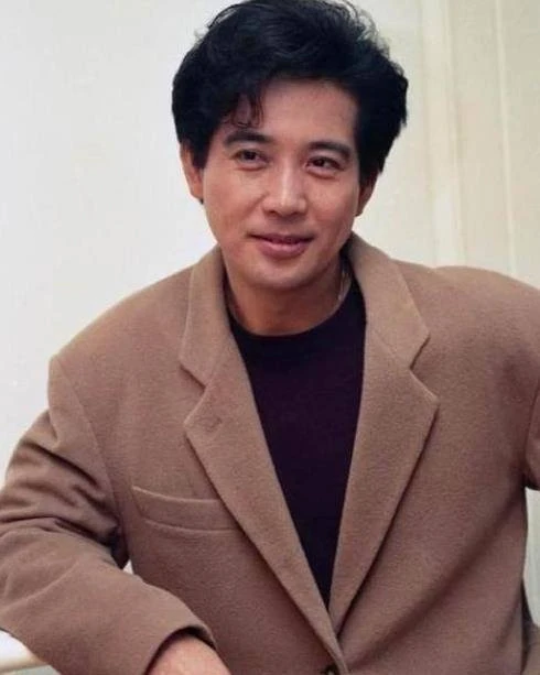 打籃球被野生捕獲　76歲秦漢近況曝光