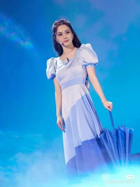 41歲阿嬌再瘦一圈！　網贊：神級顏值更勝初出道時