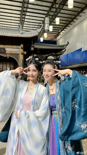 為女兒接拍《寧安如夢》　53歲翁虹顏值完勝90後白鹿