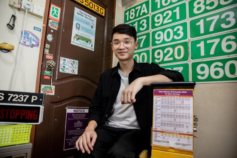 放棄3所大學錄取通知　獅城巴士迷立志當車長