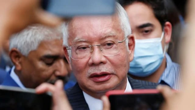 納吉因身體不適入院檢查 一馬公司洗錢和濫權案審訊再次展延