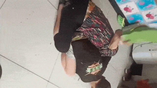 因不滿體罰動殺心？　10歲孫子將奶奶勒到窒息