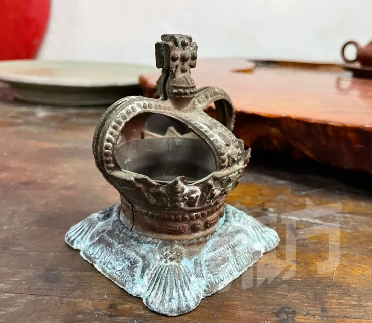 英女王駕崩　收藏發燒友掀尋寶風