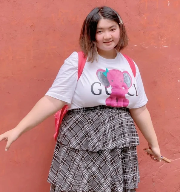 稱胡慧中女兒「難得一見的網絡奇葩」　林作：捧你做TVB阿儀！