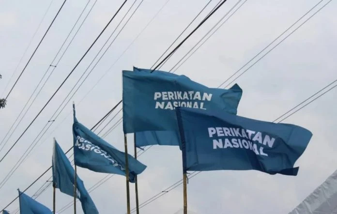 第四度跳槽？傳文冬州議員重返土團黨