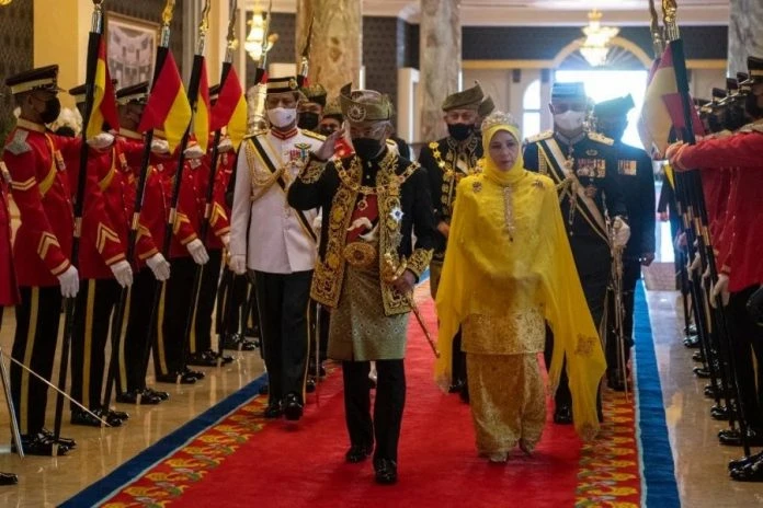 元首伉儷下周一出席英女王國葬