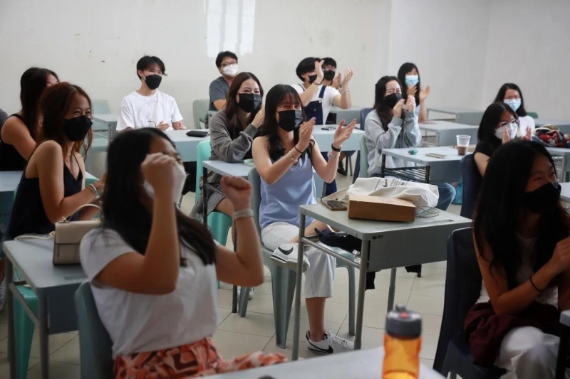 看上新加坡的安全環境和工作機會多　越來越多韓國學生來留學